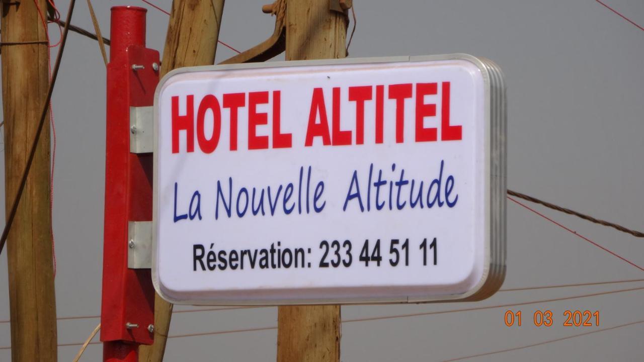 Hotel Altitel Bafoussam Luaran gambar