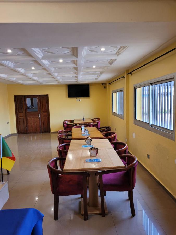 Hotel Altitel Bafoussam Luaran gambar