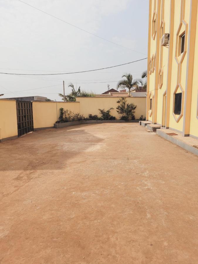 Hotel Altitel Bafoussam Luaran gambar