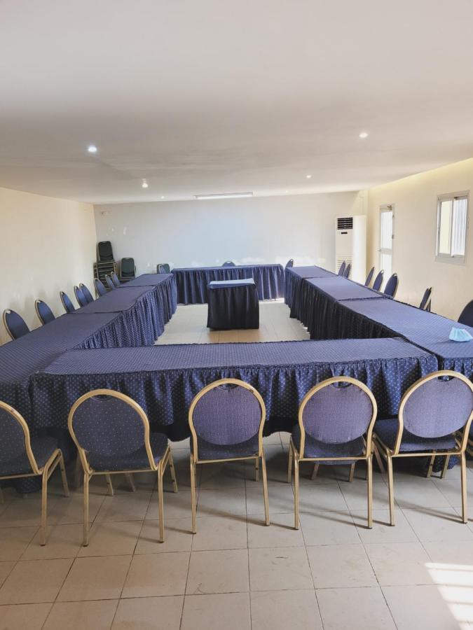Hotel Altitel Bafoussam Luaran gambar
