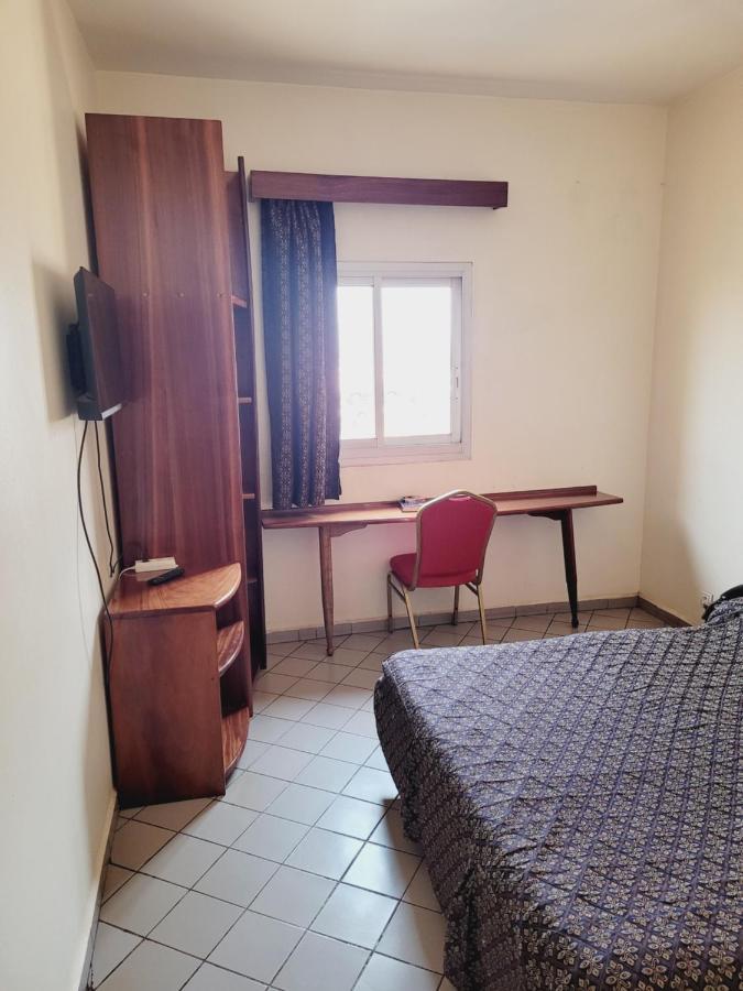 Hotel Altitel Bafoussam Luaran gambar