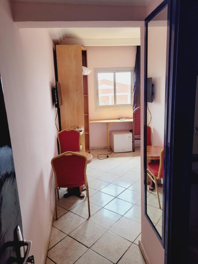 Hotel Altitel Bafoussam Luaran gambar