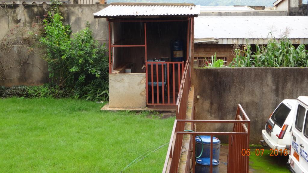 Hotel Altitel Bafoussam Luaran gambar