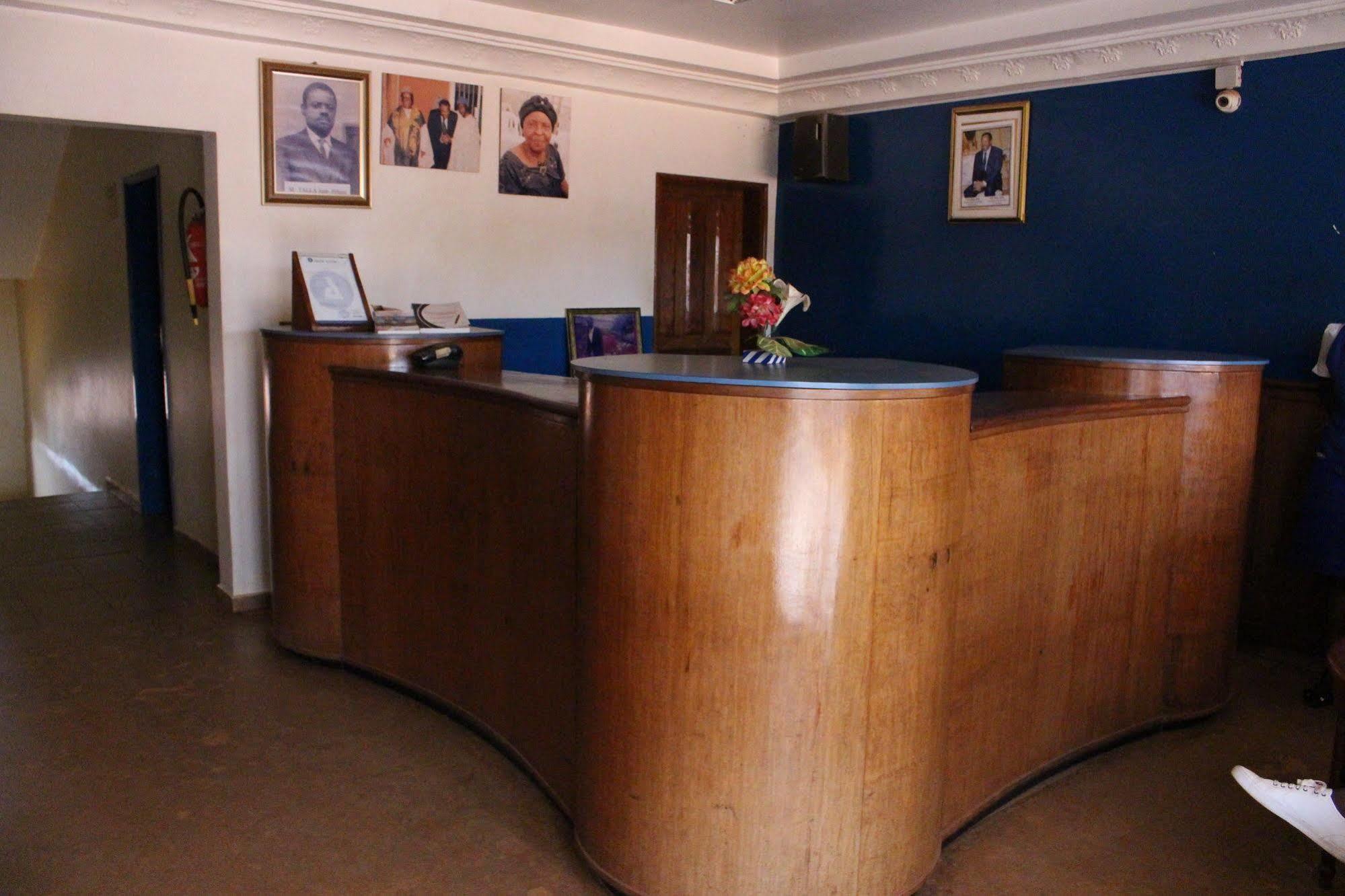 Hotel Altitel Bafoussam Luaran gambar